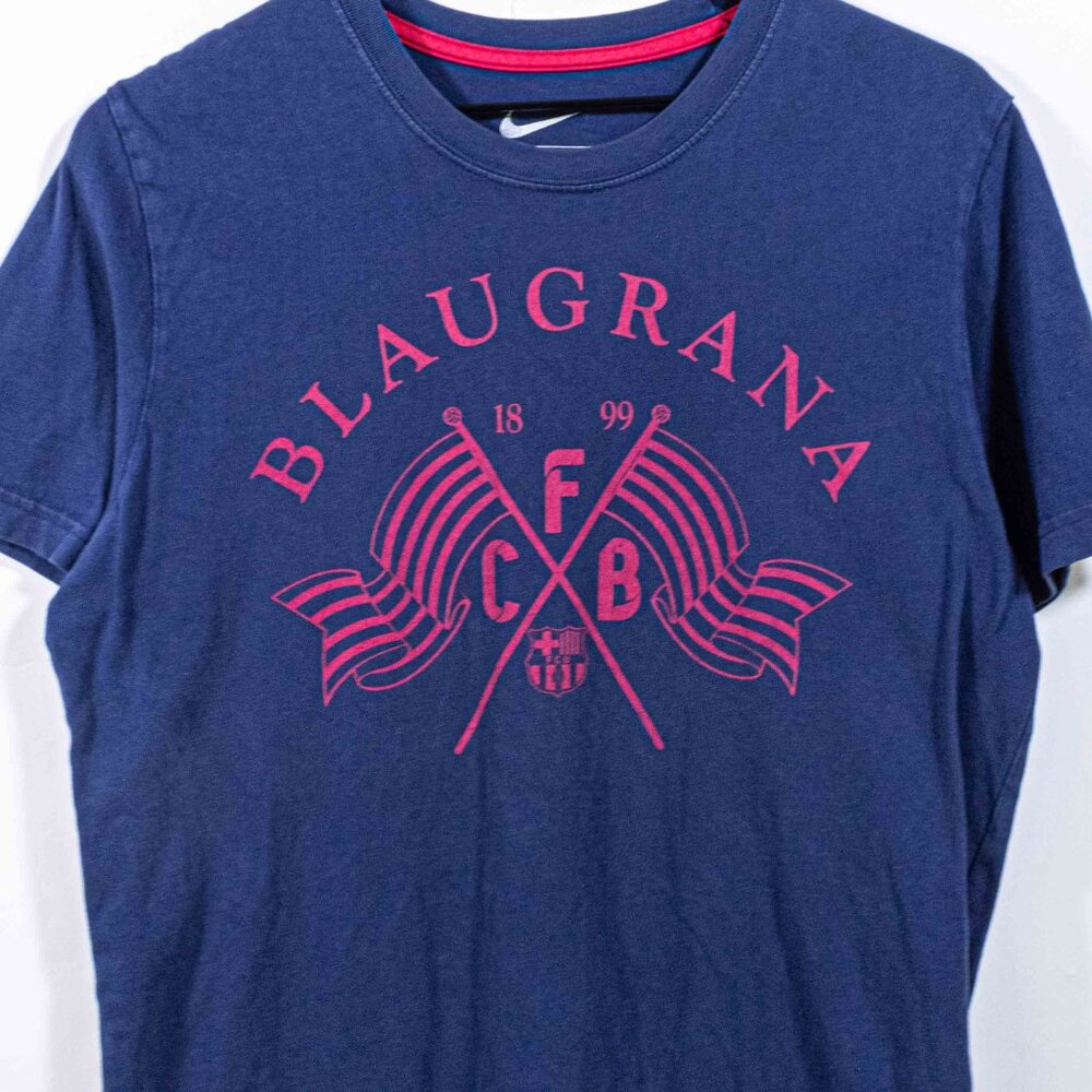 FC Barcelona Blaugrana NIKE T-Shirt Large Y2K Soccer Futbol Blokecore